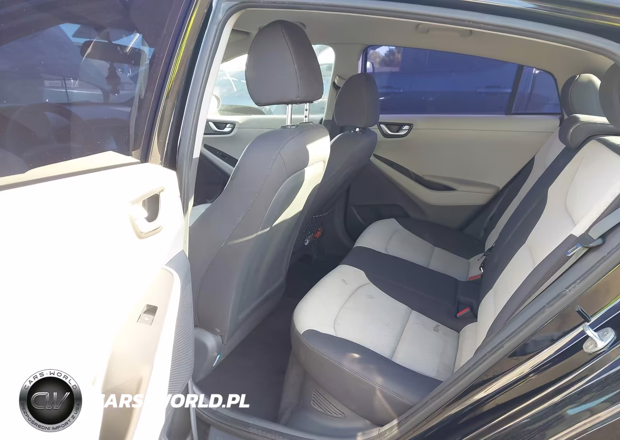 2017 Hyundai Ioniq Hybrid Blue VIN:KMHC65LC0HU049505 - 8