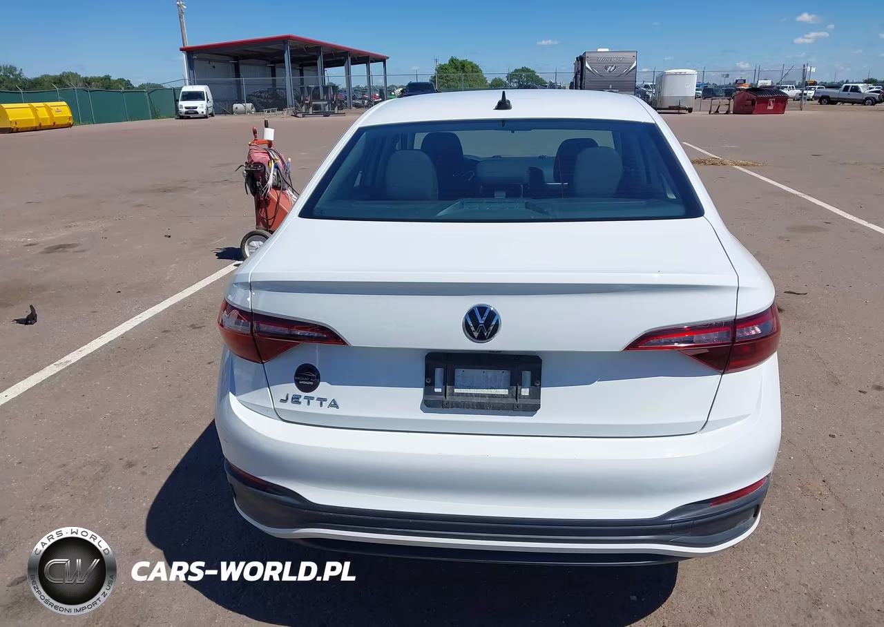 2022 Volkswagen Jetta 1.5T S VIN:3VWCM7BU1NM026182 - 17