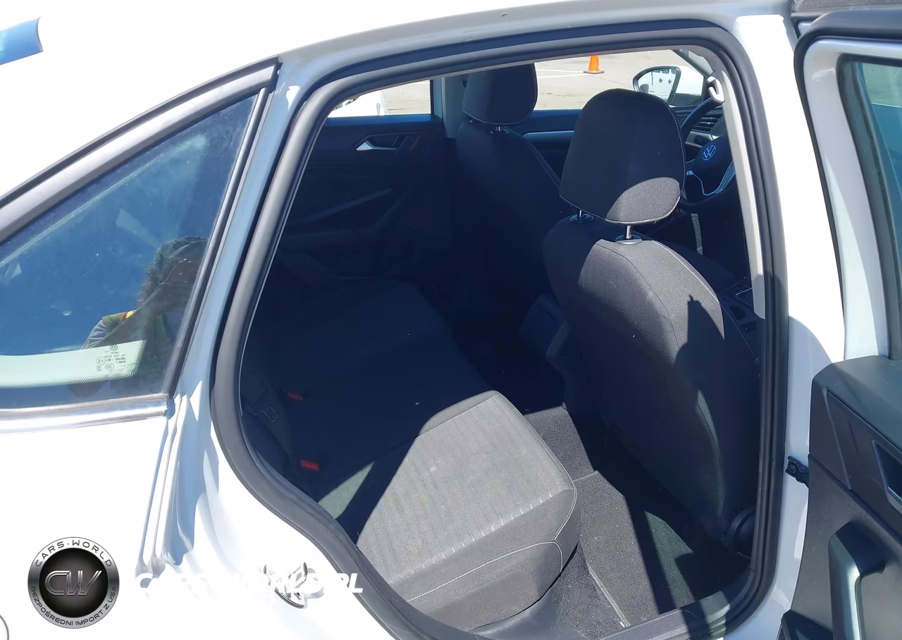 2022 Volkswagen Jetta 1.5T S VIN:3VWCM7BU1NM026182 - 8