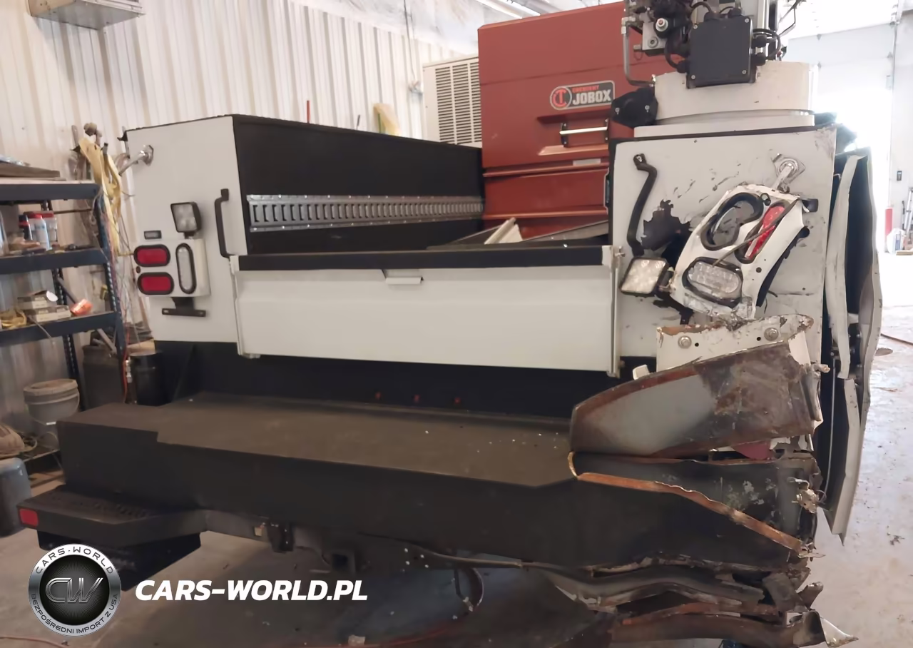 2024 Ram 5500 Chassis Tradesman-Slt-Laramie-Limited VIN:3C7WRNFL4RG182182 - 15