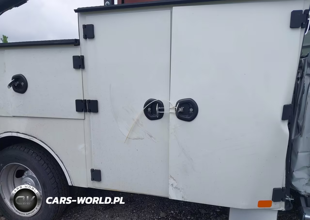 2024 Ram 5500 Chassis Tradesman-Slt-Laramie-Limited VIN:3C7WRNFL4RG182182 - 17