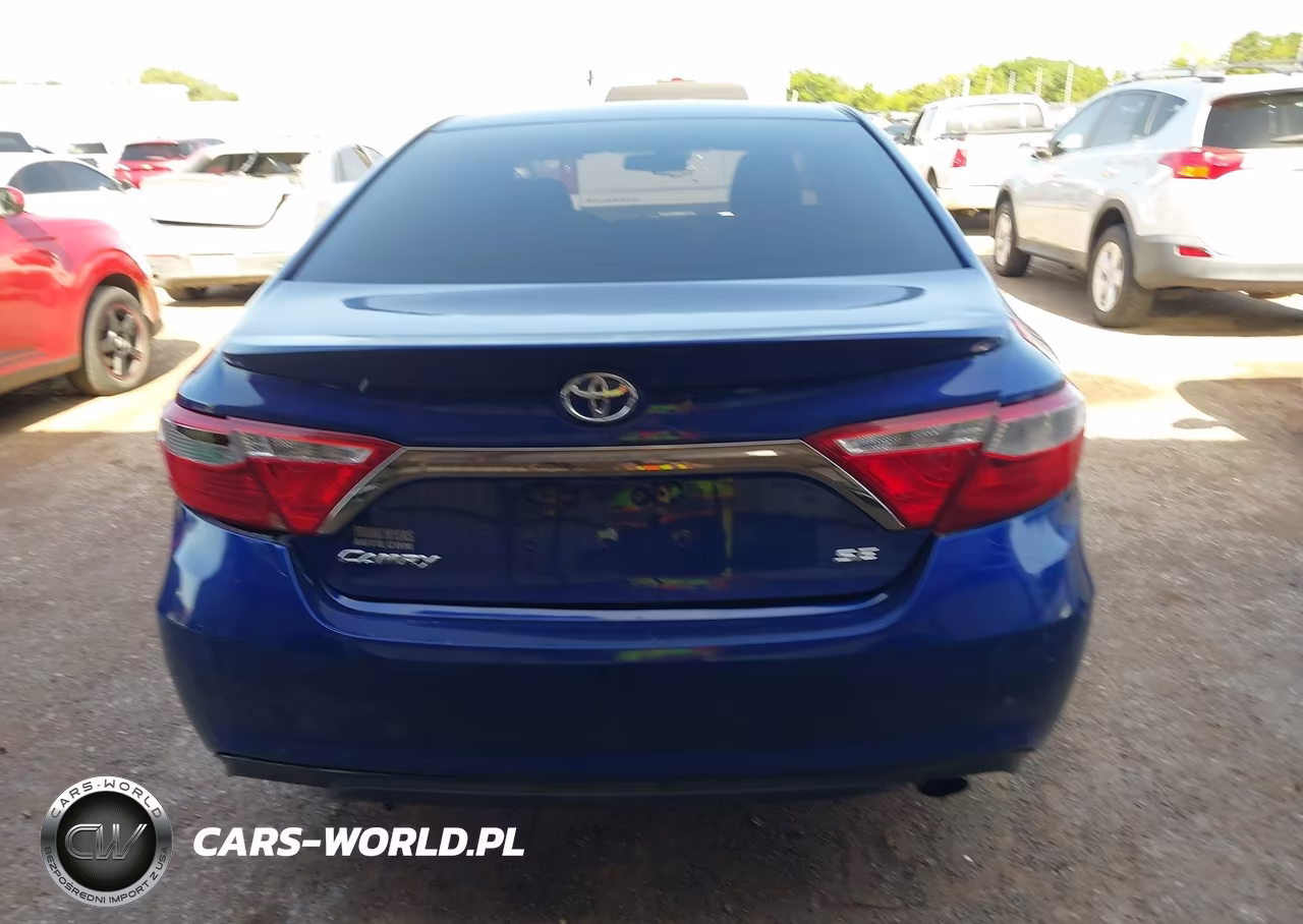 2015 Toyota Camry Se VIN:4T1BF1FK4FU985339 - 16