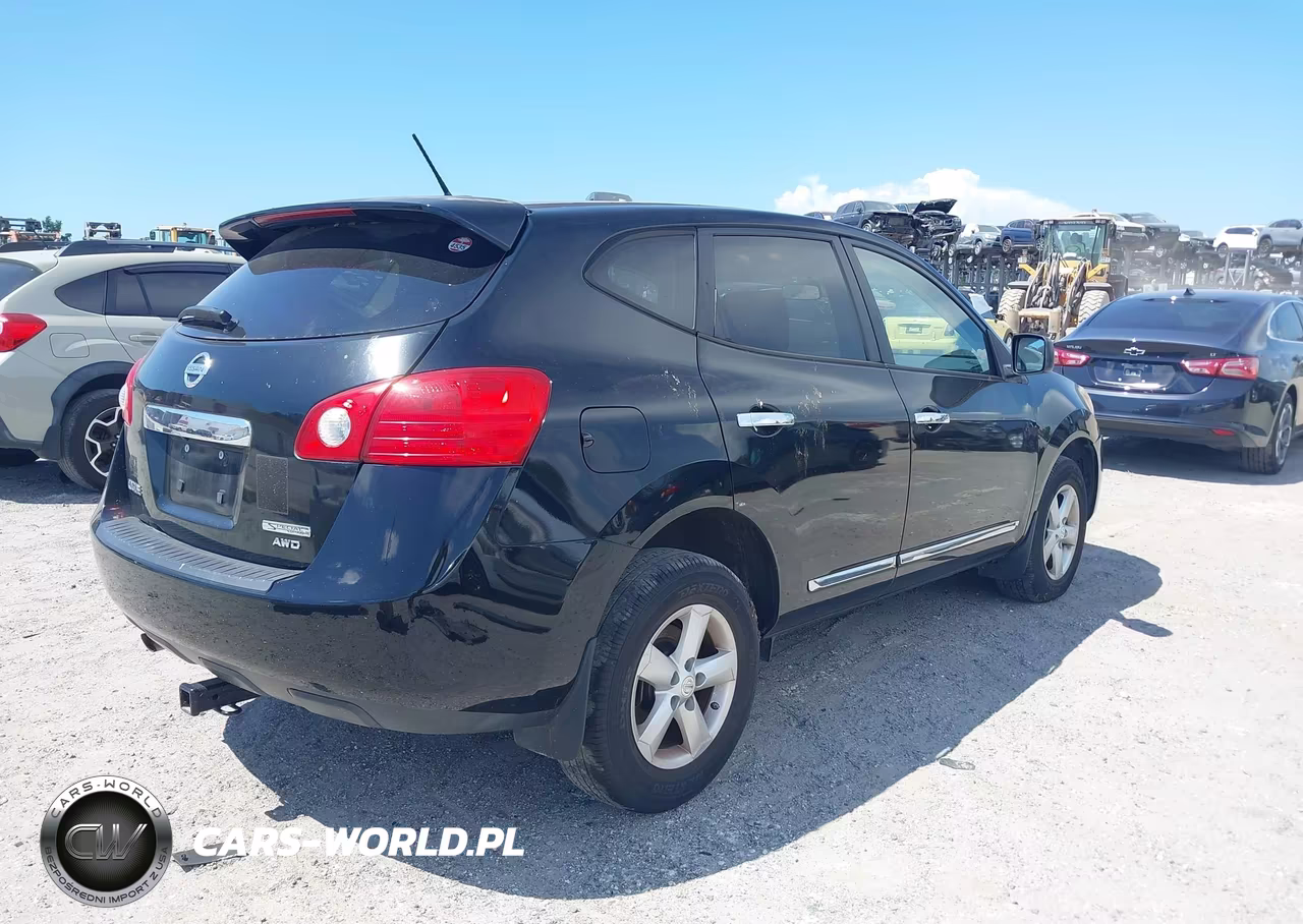 2012 Nissan Rogue S VIN:JN8AS5MV5CW377303 - 4