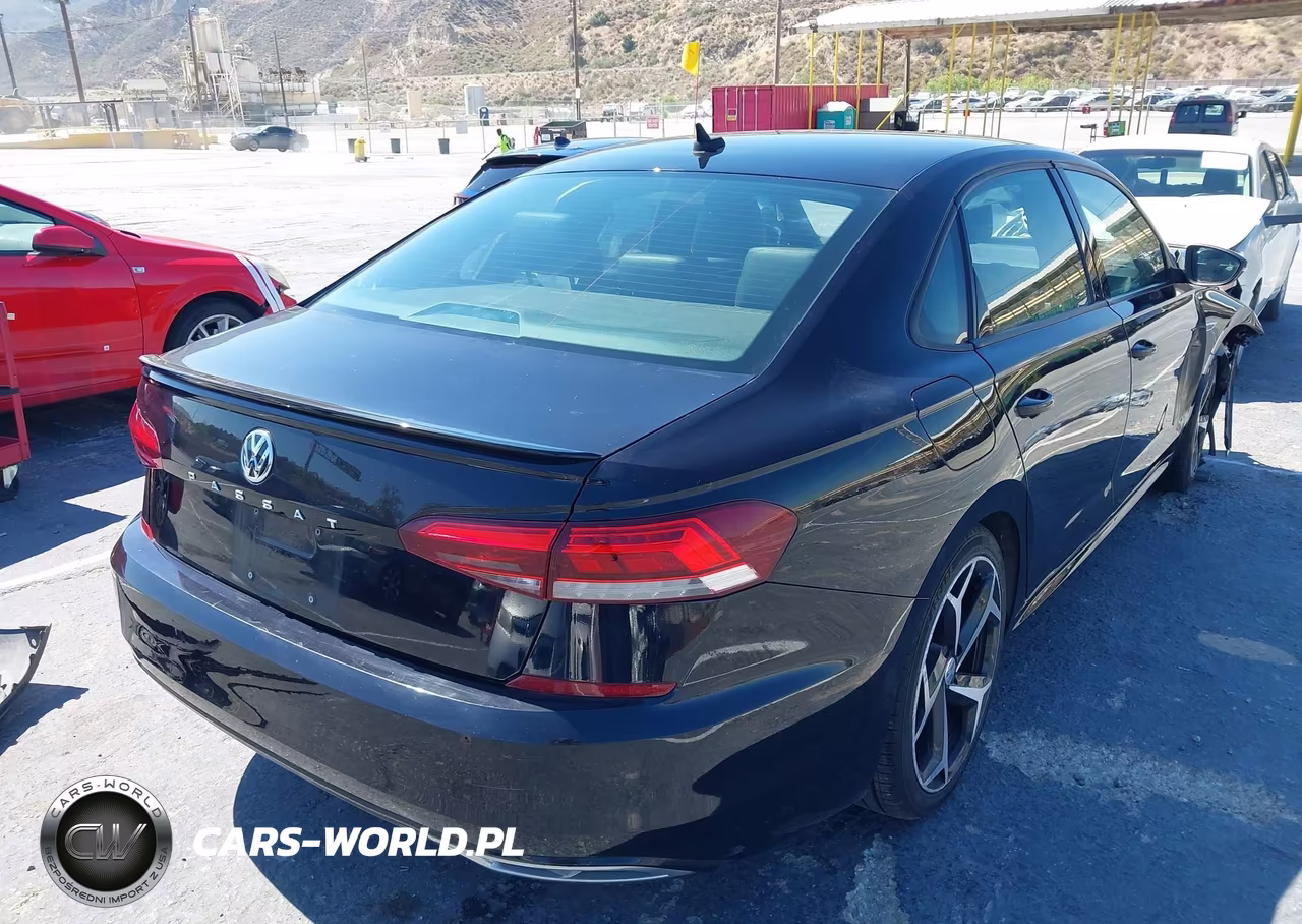 2021 Volkswagen Passat 2.0T R-Line VIN:1VWMA7A32MC008859 - 4