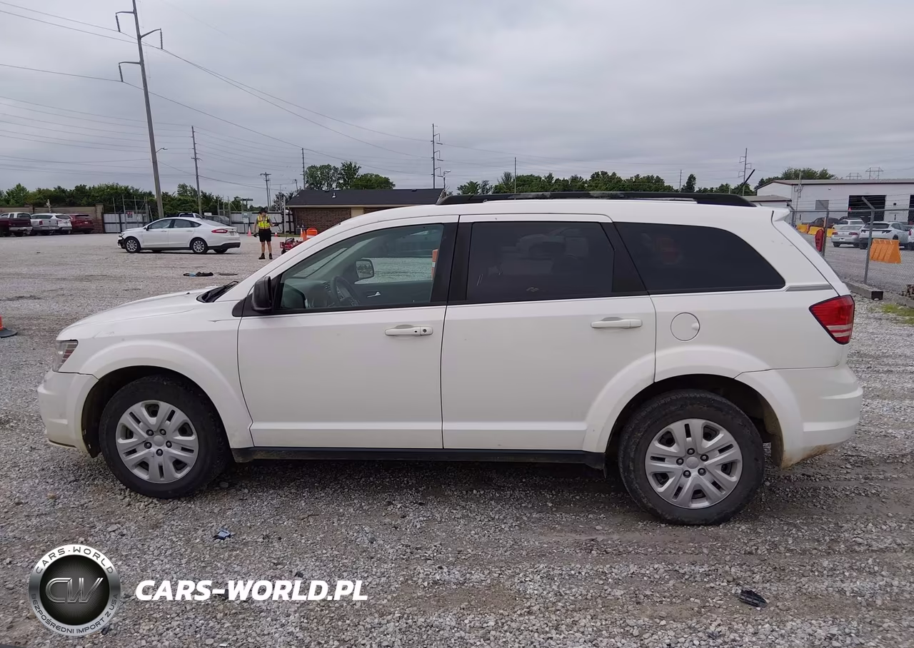 2018 Dodge Journey Se VIN:3C4PDCAB0JT344579 - 14