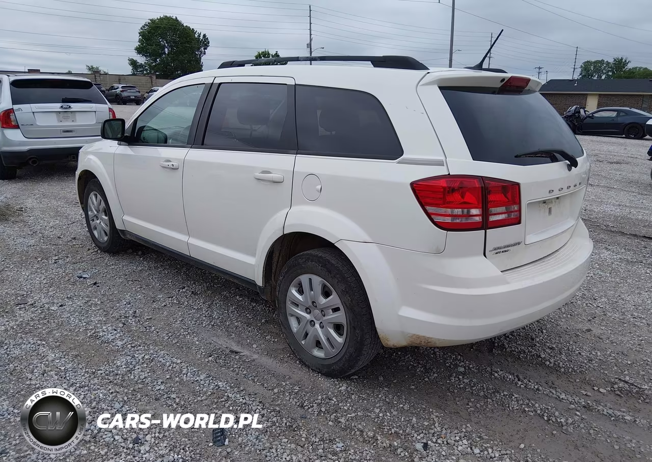 2018 Dodge Journey Se VIN:3C4PDCAB0JT344579 - 3