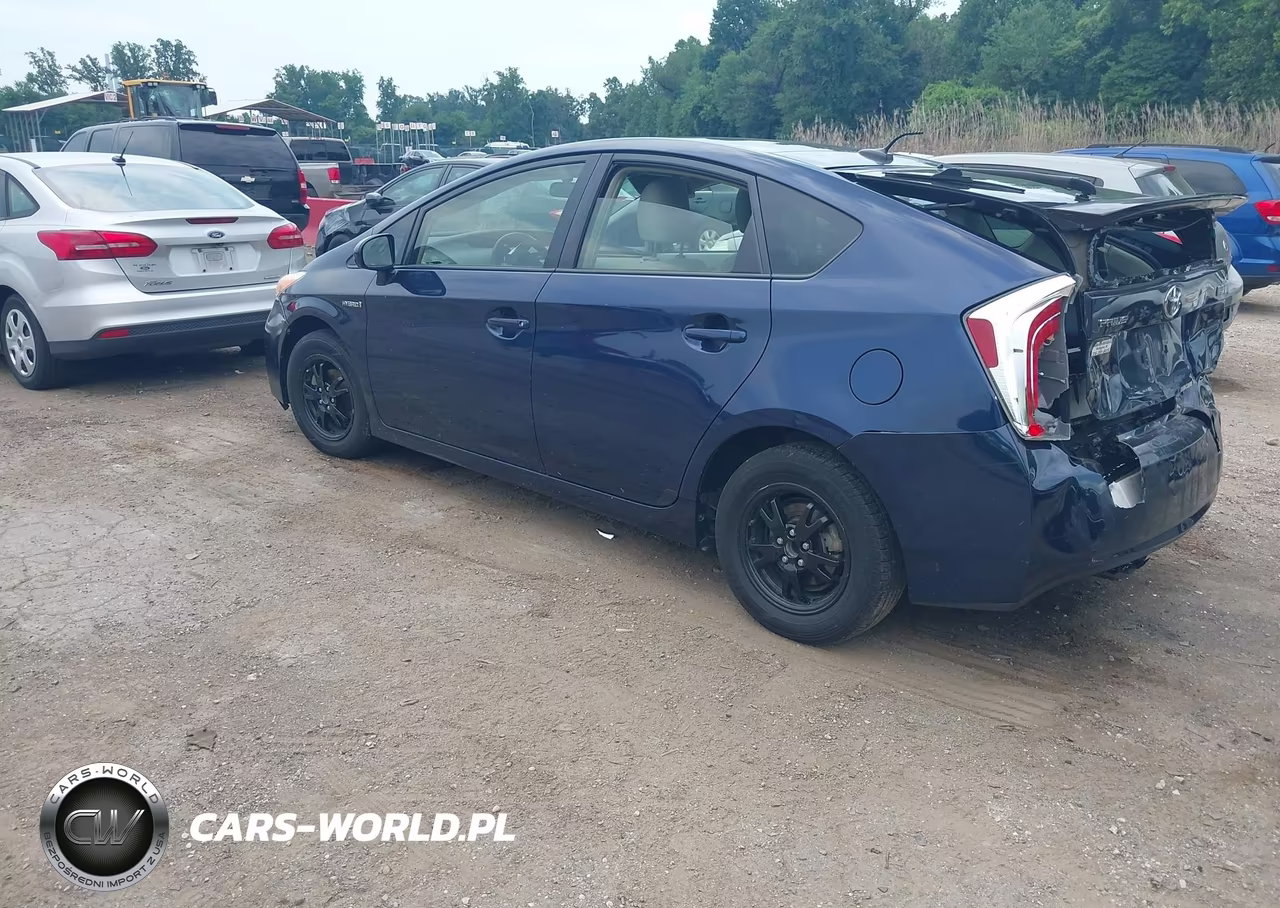 2014 Toyota Prius Three VIN:JTDKN3DU9E1800077 - 3