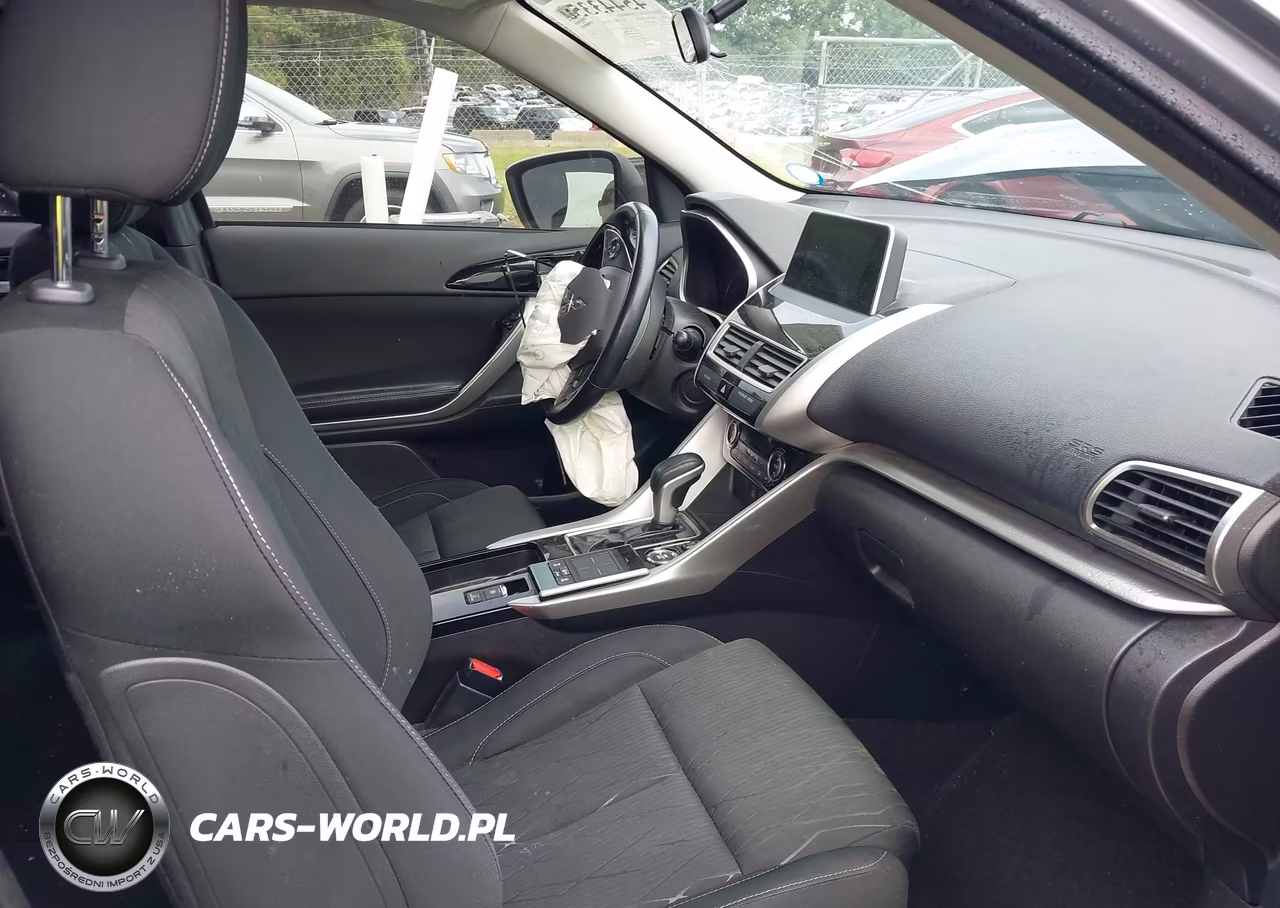 2018 Mitsubishi Eclipse Cross Se VIN:JA4AT5AA8JZ038695 - 5