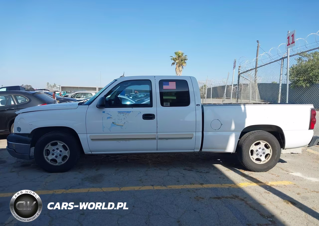 2004 Chevrolet Silverado 1500 Ls VIN:2GCEC19T641384733 - 15