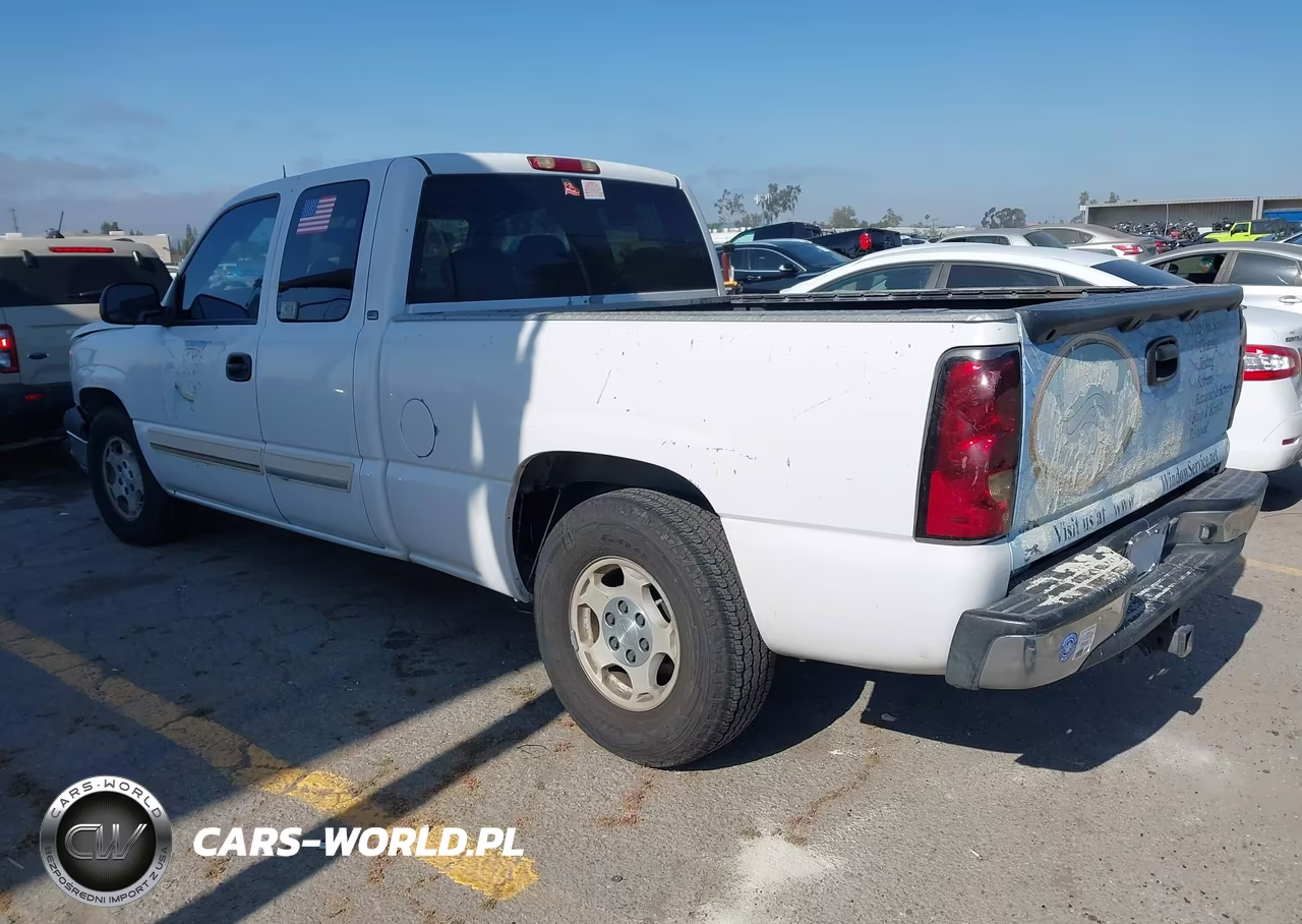2004 Chevrolet Silverado 1500 Ls VIN:2GCEC19T641384733 - 3