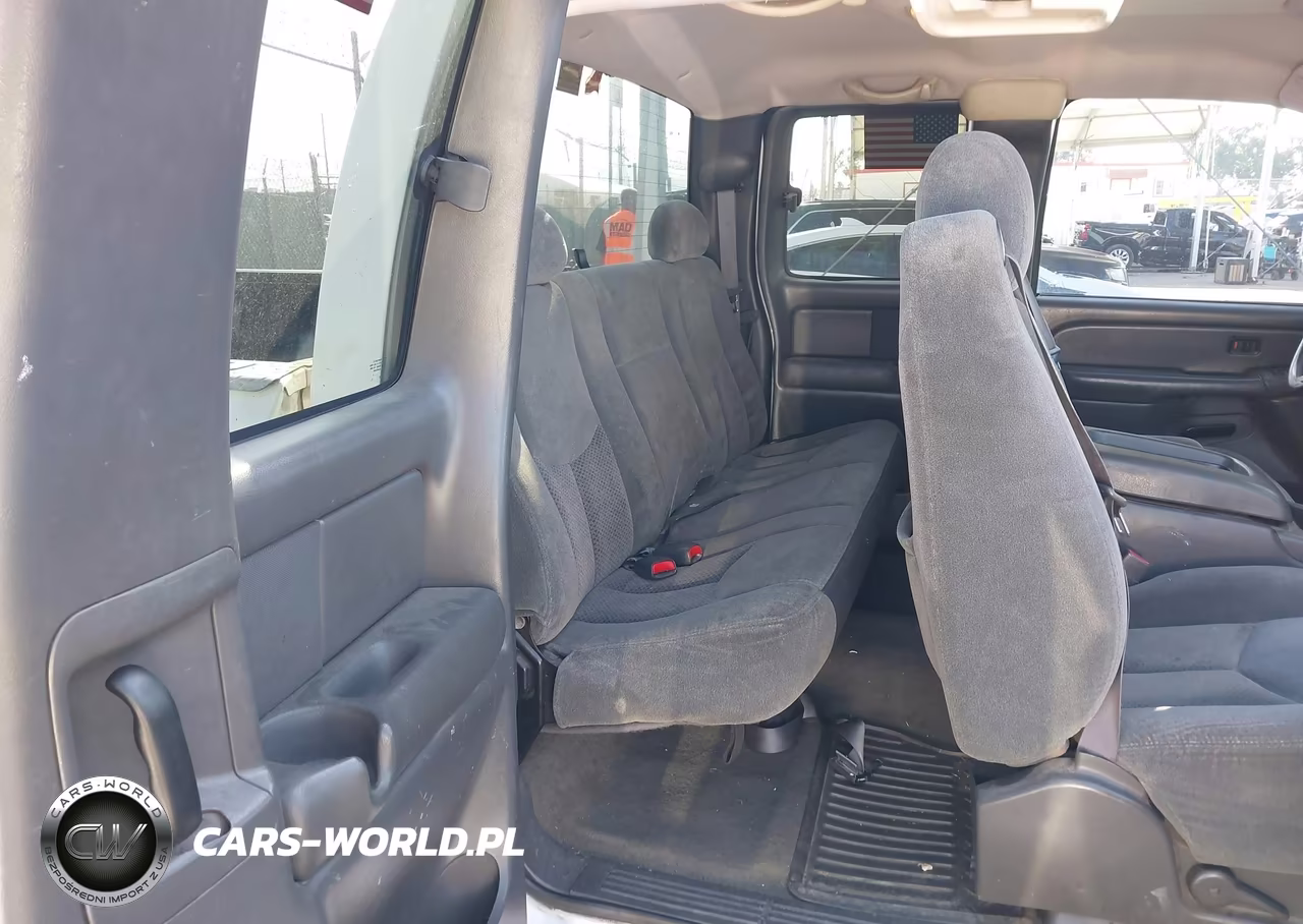 2004 Chevrolet Silverado 1500 Ls VIN:2GCEC19T641384733 - 8