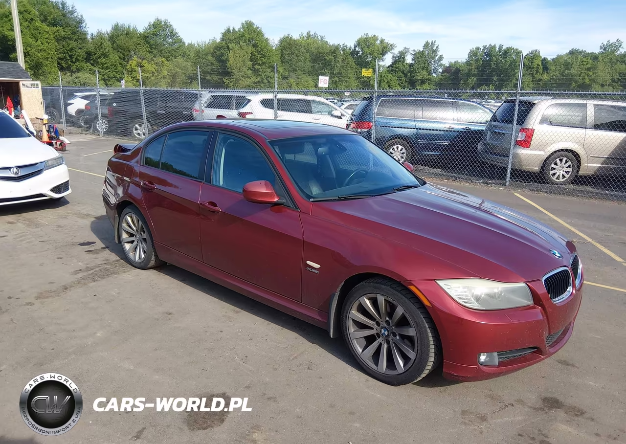 2011 BMW 328I xDrive – zdjęcie 1 z 13