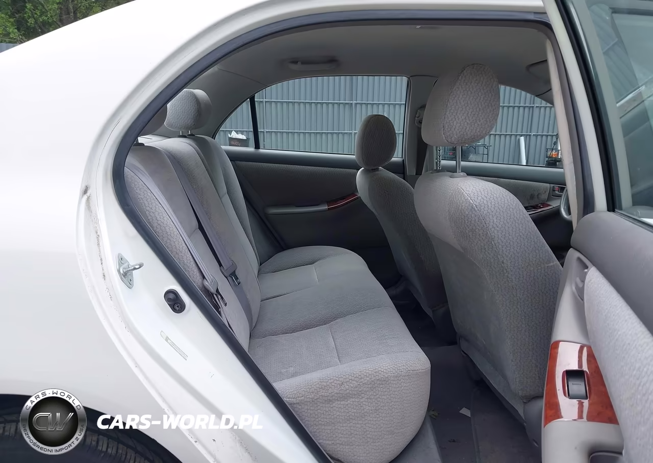 2003 Toyota Corolla Le VIN:JTDBR32E030028944 - 8