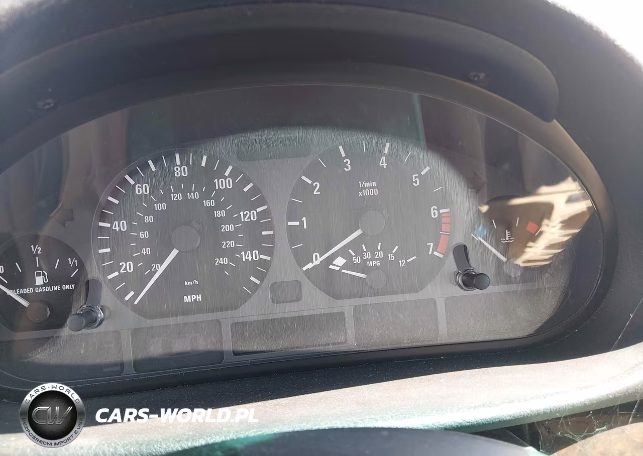 2001 BMW 325I VIN:WBAAW33411EN80623 - 7