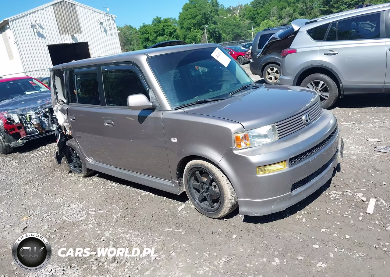 2004 Scion Xb
