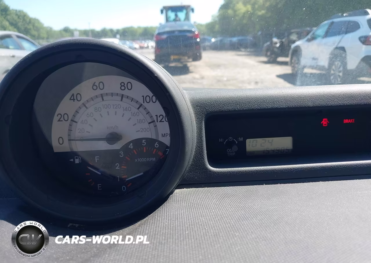 2004 Scion Xb VIN:JTLKT334240149827 - 7