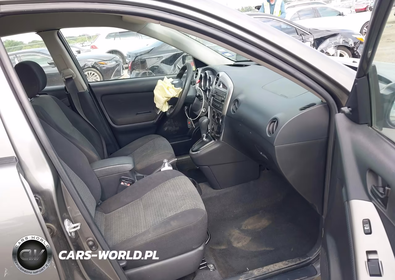 2007 Toyota Matrix VIN:2T1KR32E57C648782 - 5