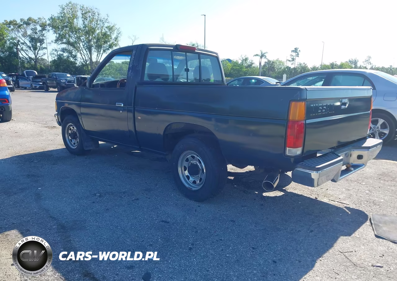 1994 Nissan Truck Xe VIN:1N6SD11S0RC382820 - 3
