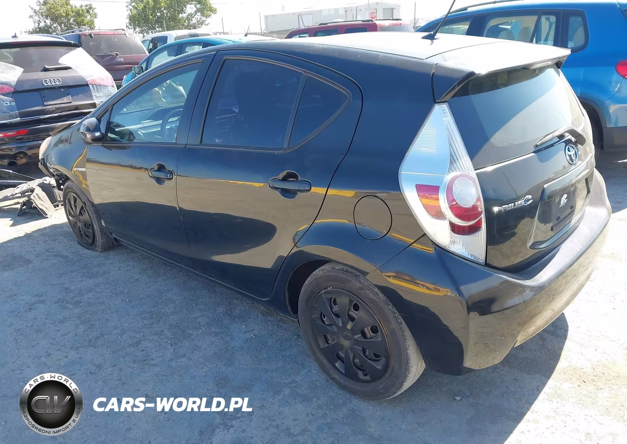 2012 Toyota Prius C One VIN:JTDKDTB34C1516186 - 3