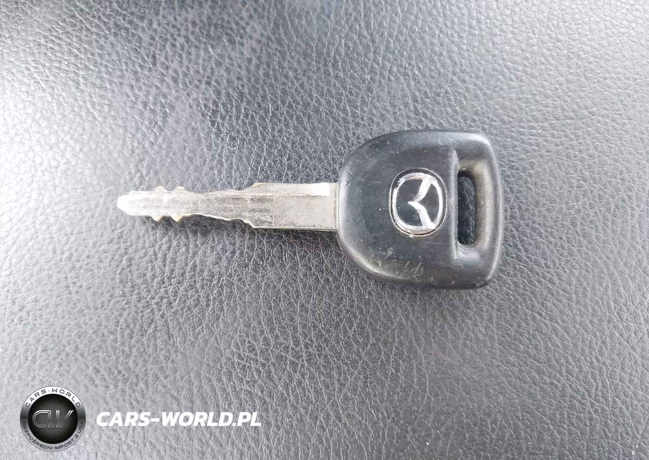 2011 Mazda Mazda3 I Sport VIN:JM1BL1UG9B1477262 - 11