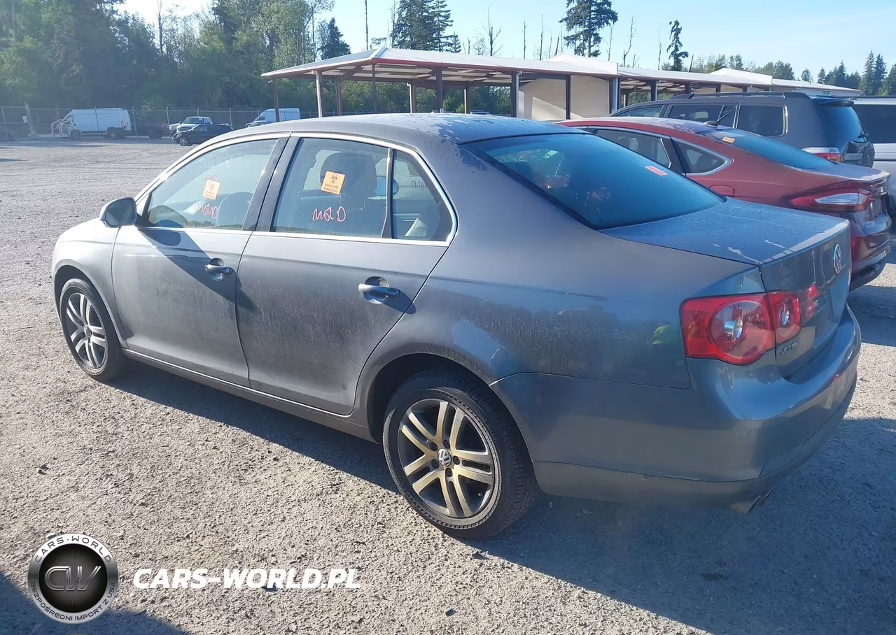 2005 Volkswagen Jetta 2.5 VIN:3VWSG71K15M645299 - 3