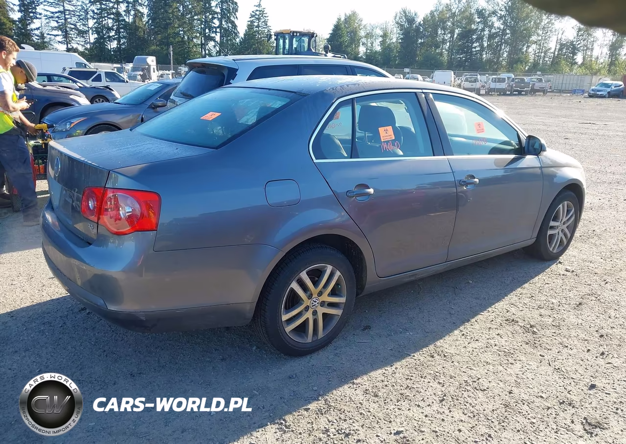 2005 Volkswagen Jetta 2.5 VIN:3VWSG71K15M645299 - 4