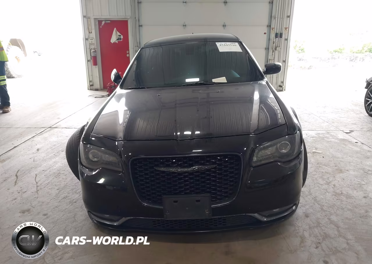 2016 Chrysler 300 300S VIN:2C3CCAGG0GH183035 - 12
