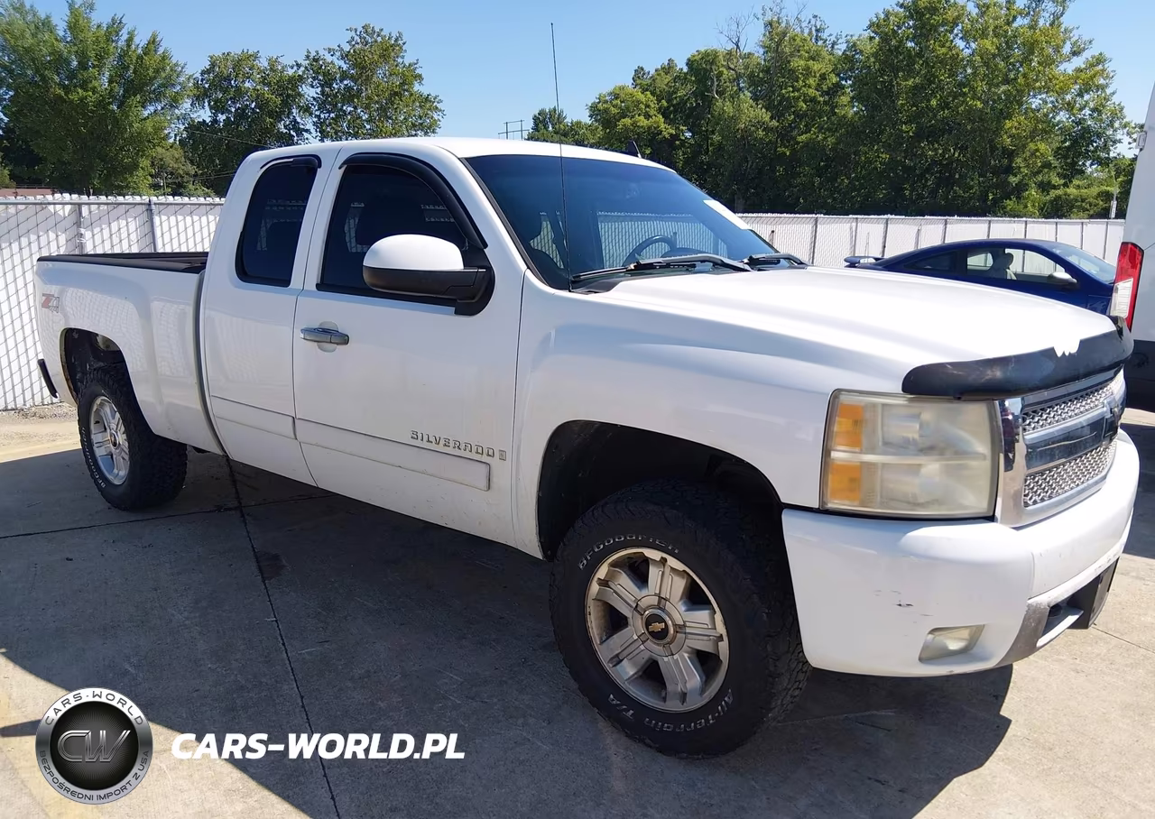 2008 Chevrolet Silverado 1500 Ltz – zdjęcie 1 z 12