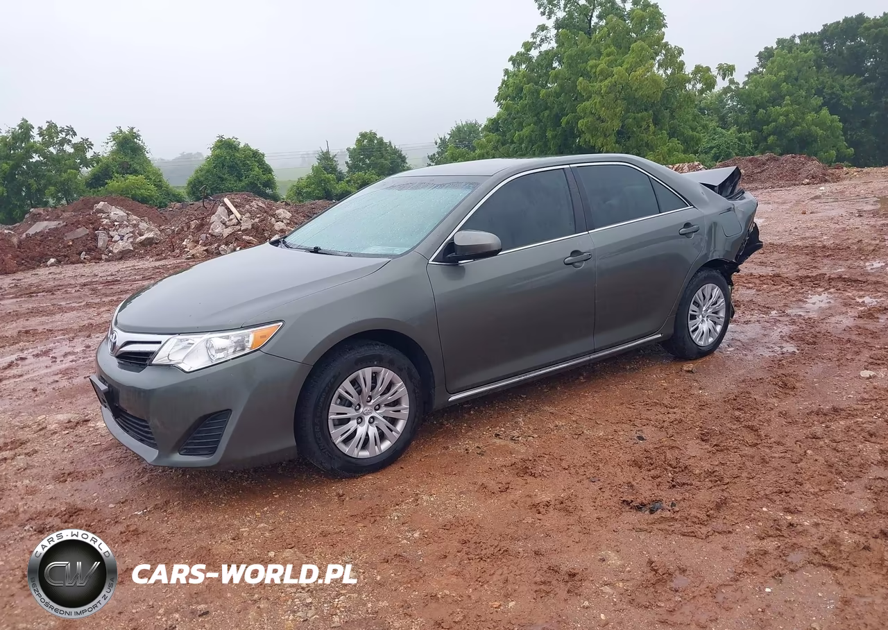 2014 Toyota Camry Le VIN:4T4BF1FK0ER426200 - 2