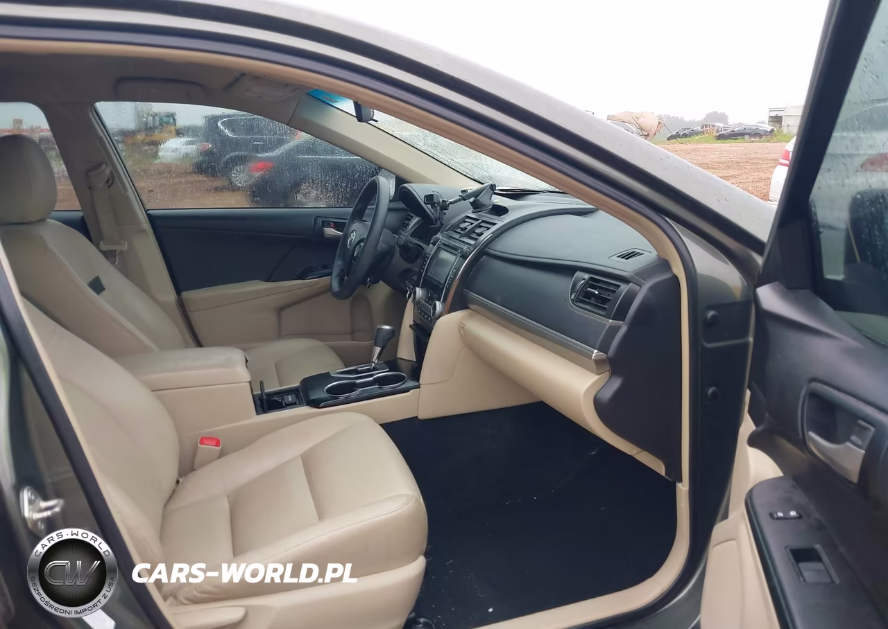 2014 Toyota Camry Le VIN:4T4BF1FK0ER426200 - 5
