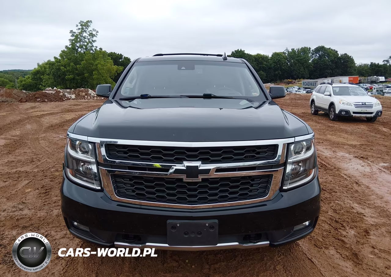 2017 Chevrolet Suburban Lt VIN:1GNSKHKC8HR329469 - 11