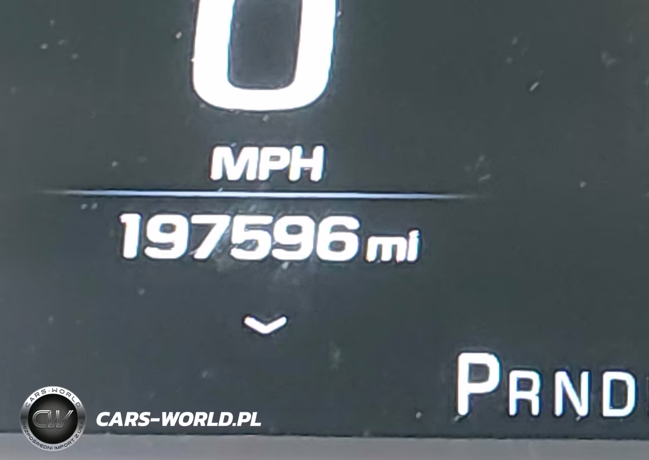 2017 Chevrolet Suburban Lt VIN:1GNSKHKC8HR329469 - 14