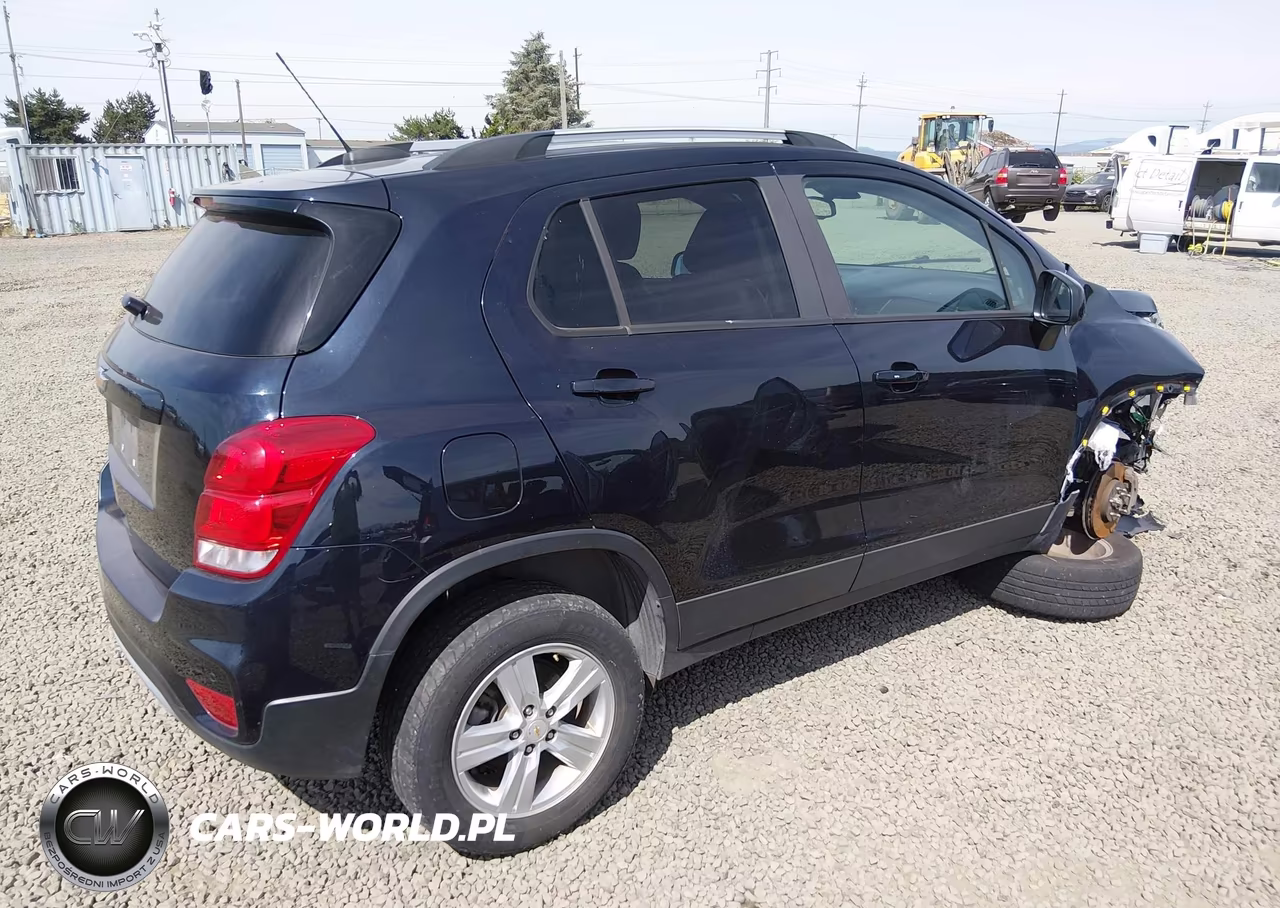 2021 Chevrolet Trax Awd Lt VIN:KL7CJPSB8MB344071 - 4