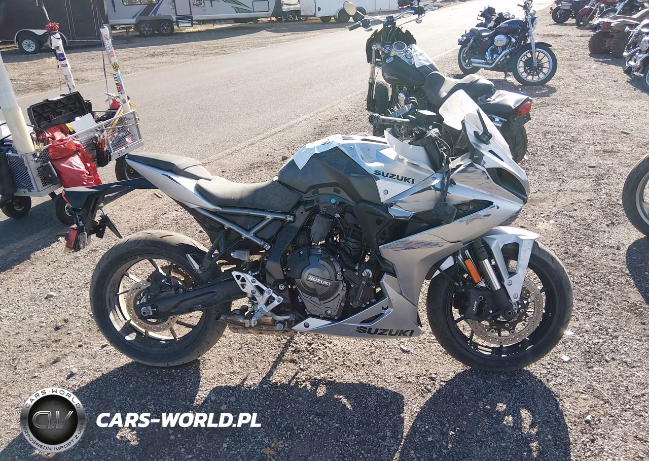 2024 Suzuki Gsx800 F VIN:JS1EM13B4R7101618 - 12