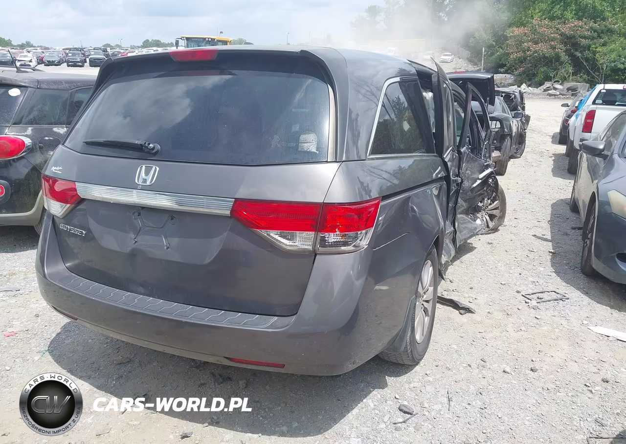 2015 Honda Odyssey Ex-L VIN:5FNRL5H61FB118315 - 4