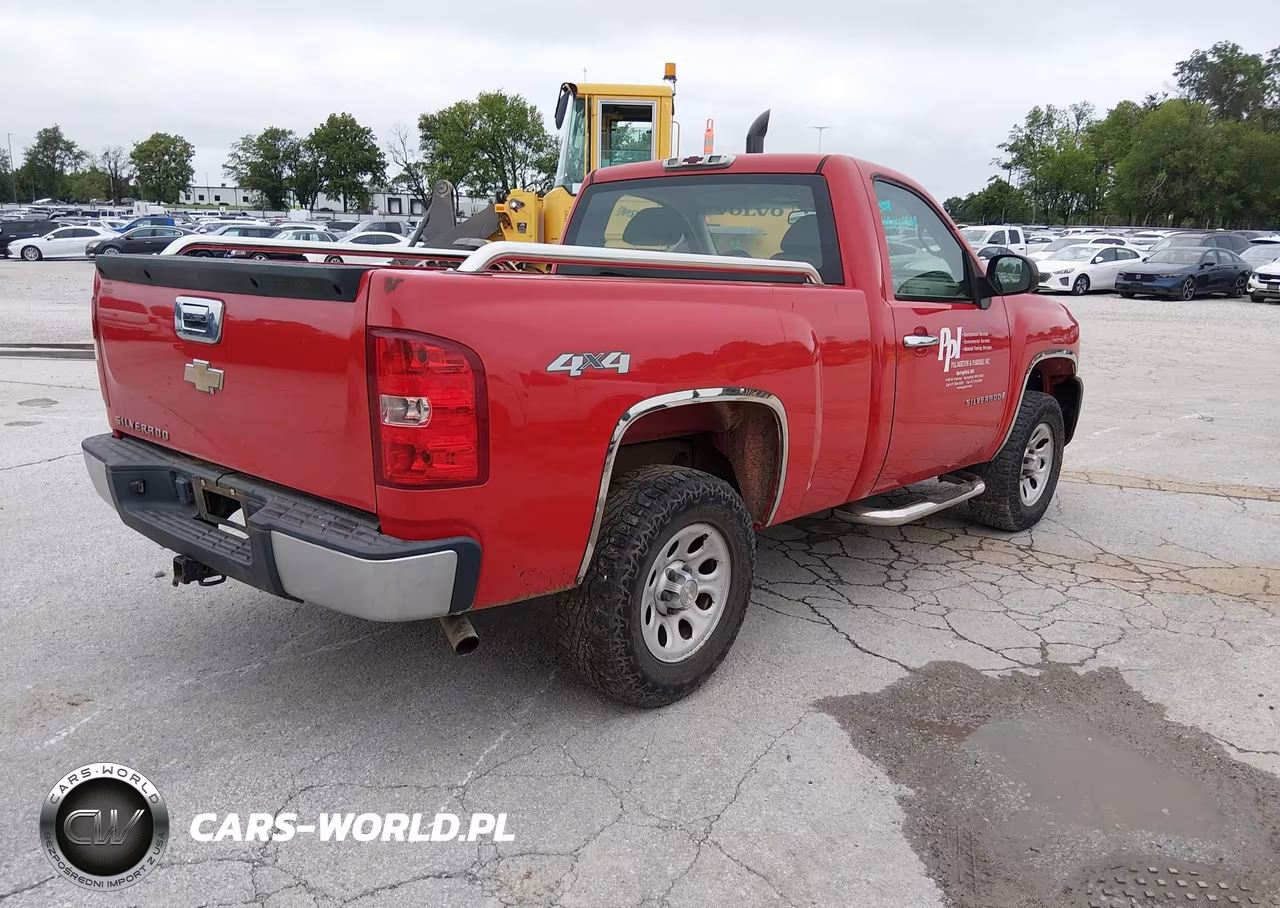 2008 Chevrolet Silverado 1500 Work Truck VIN:1GCEK14X88Z325404 - 4