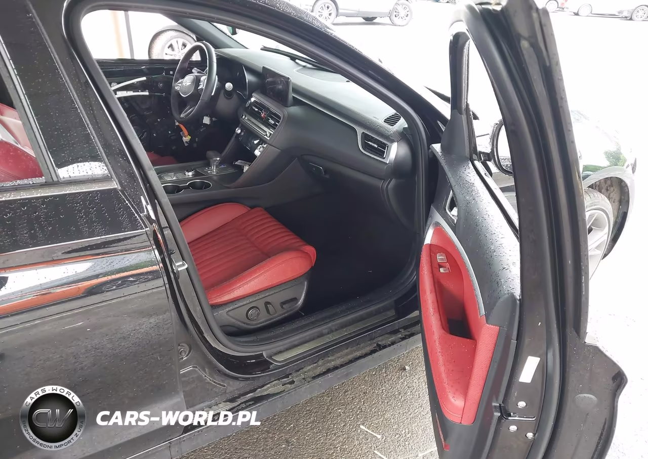 2025 Genesis G70 2.5T Awd VIN:KMTG34SCXSU146696 - 5