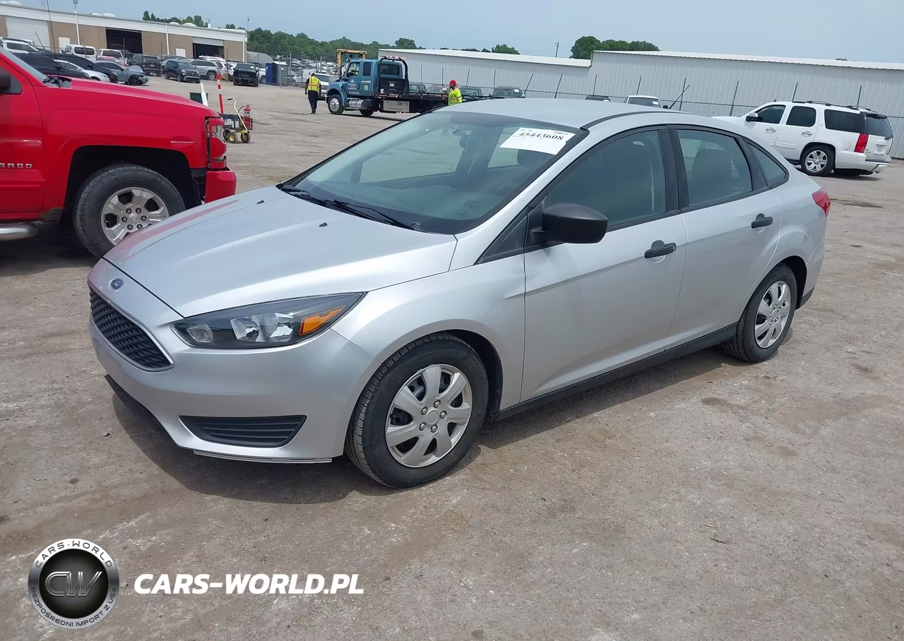 2017 Ford Focus S VIN:1FADP3E23HL312208 - 2