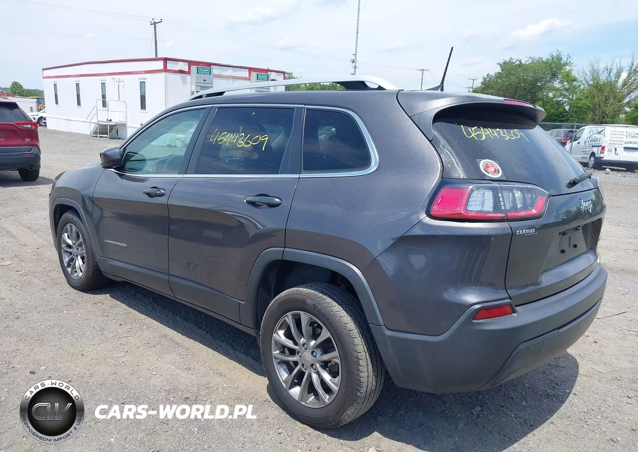 2019 Jeep Cherokee Latitude Plus Fwd VIN:1C4PJLLB1KD154402 - 3