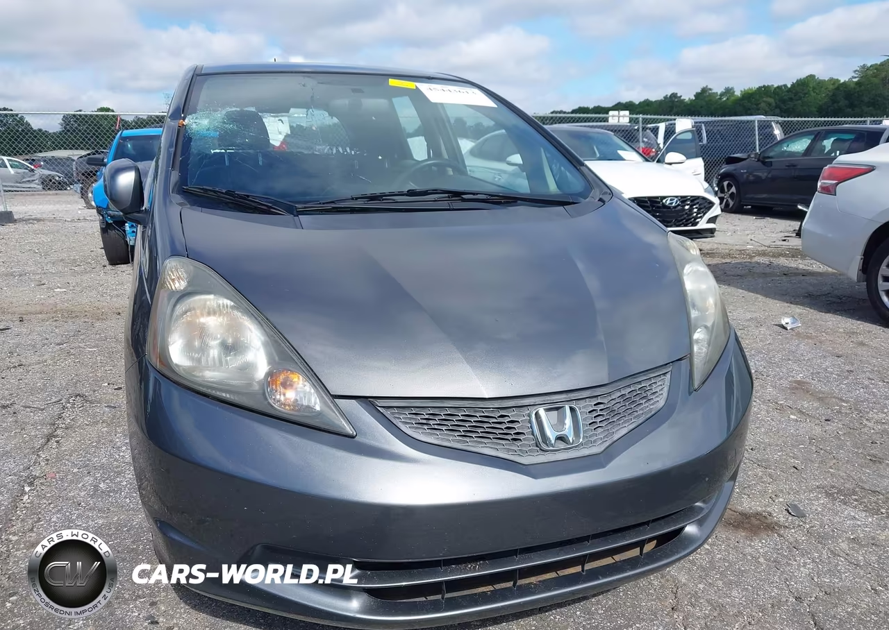 2013 Honda Fit VIN:JHMGE8H30DC012505 - 12