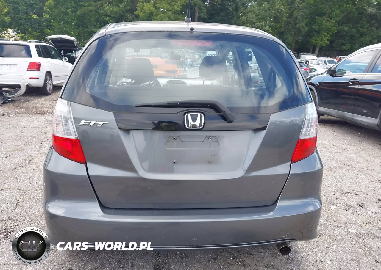 2013 Honda Fit VIN:JHMGE8H30DC012505 - 16