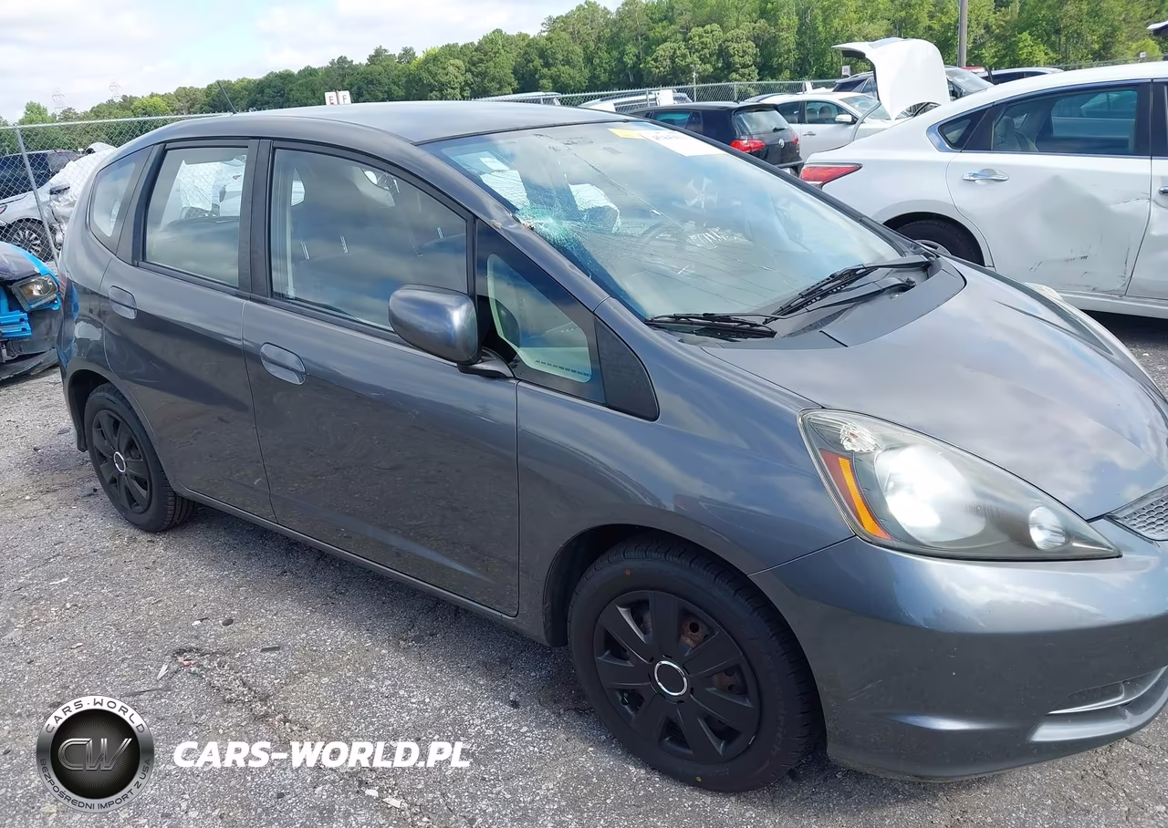 2013 Honda Fit VIN:JHMGE8H30DC012505 - 6