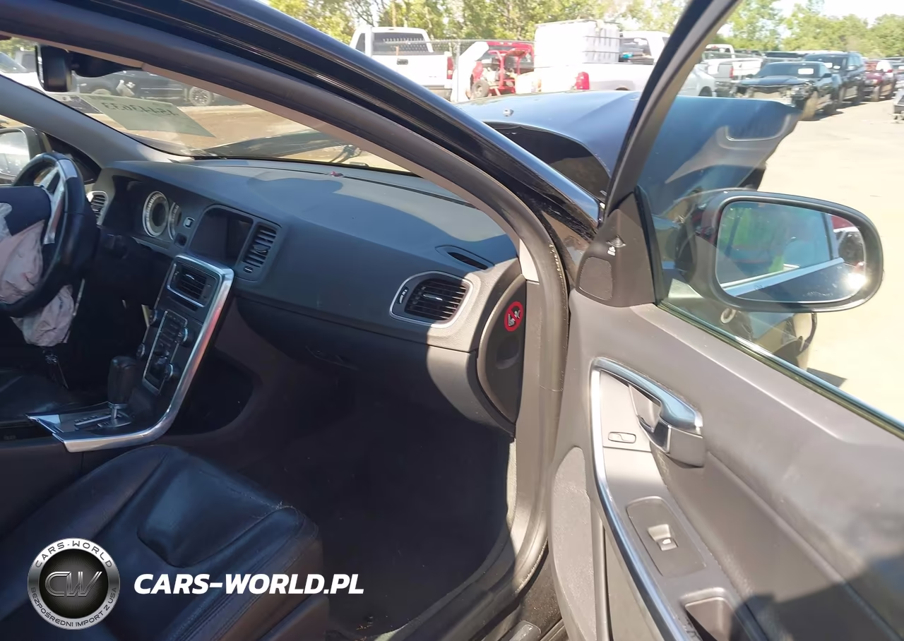 2012 Volvo S60 T6 VIN:YV1902FH8C2055329 - 5