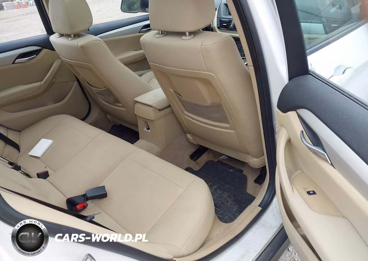 2014 BMW X1 xDrive28I VIN:WBAVL1C55EVR92668 - 8