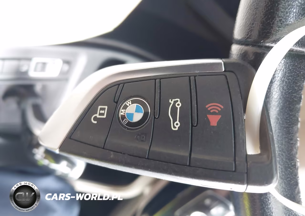 2020 BMW X1 xDrive28I VIN:WBXJG9C02L5P70419 - 11