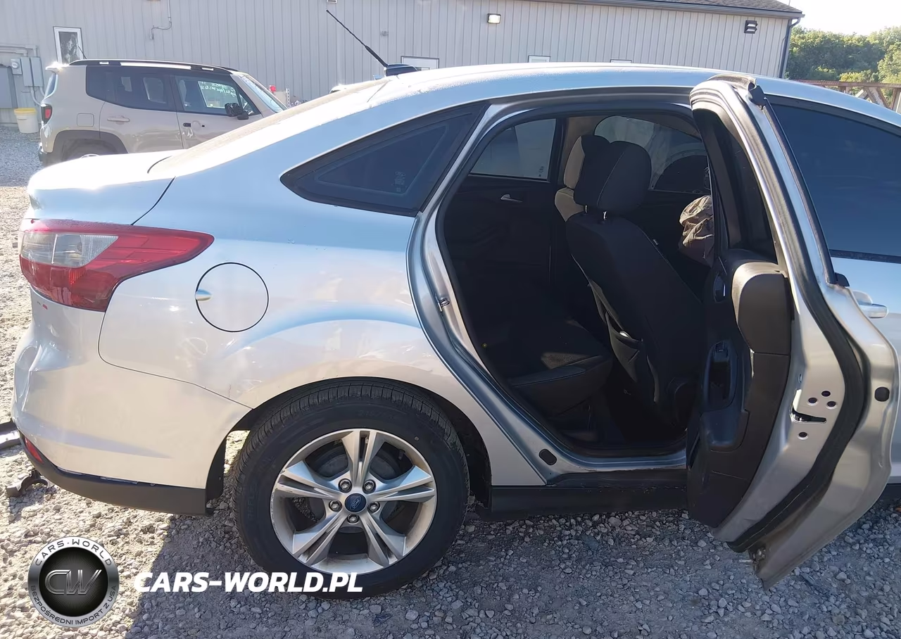 2013 Ford Focus Se VIN:1FADP3F2XDL114248 - 8