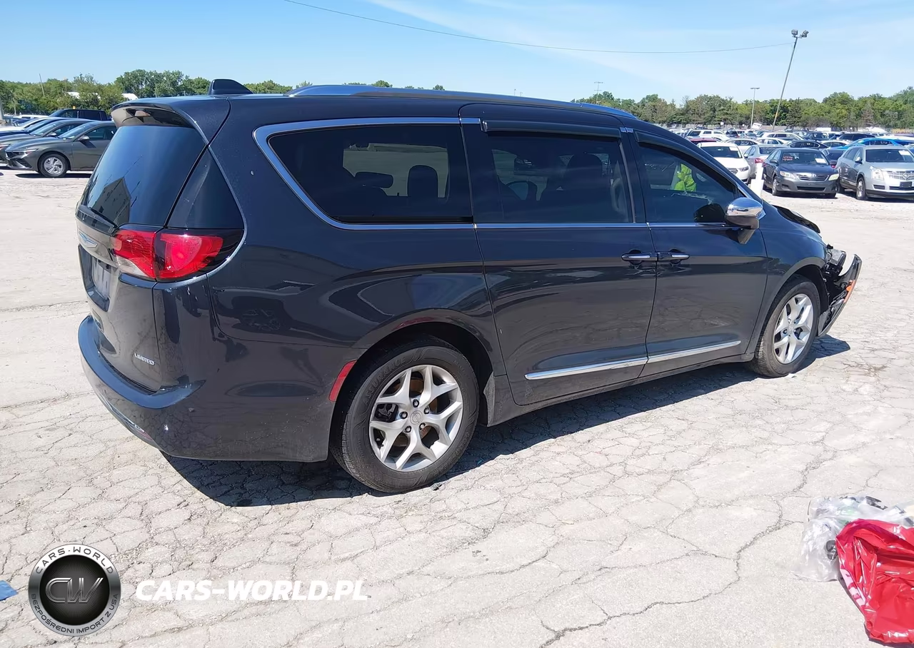 2020 Chrysler Pacifica Limited VIN:2C4RC1GG2LR289416 - 4
