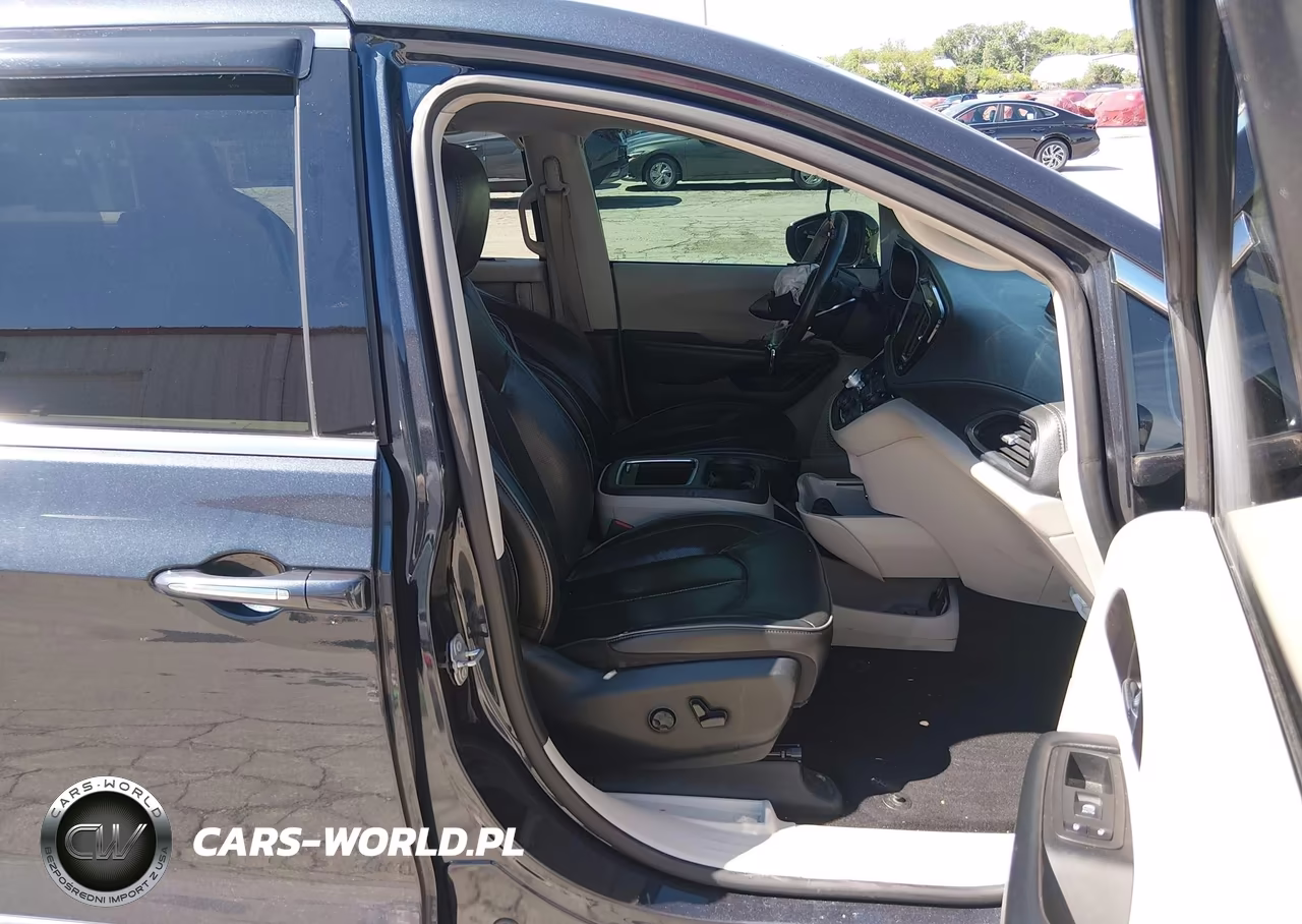 2020 Chrysler Pacifica Limited VIN:2C4RC1GG2LR289416 - 5