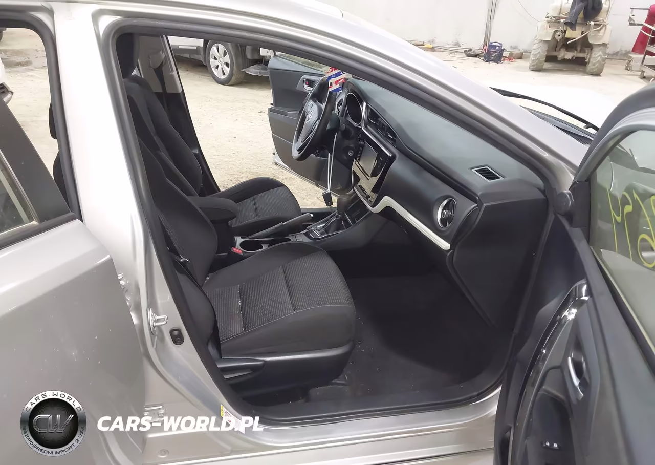 2018 Toyota Corolla Im VIN:JTNKARJE1JJ556698 - 5