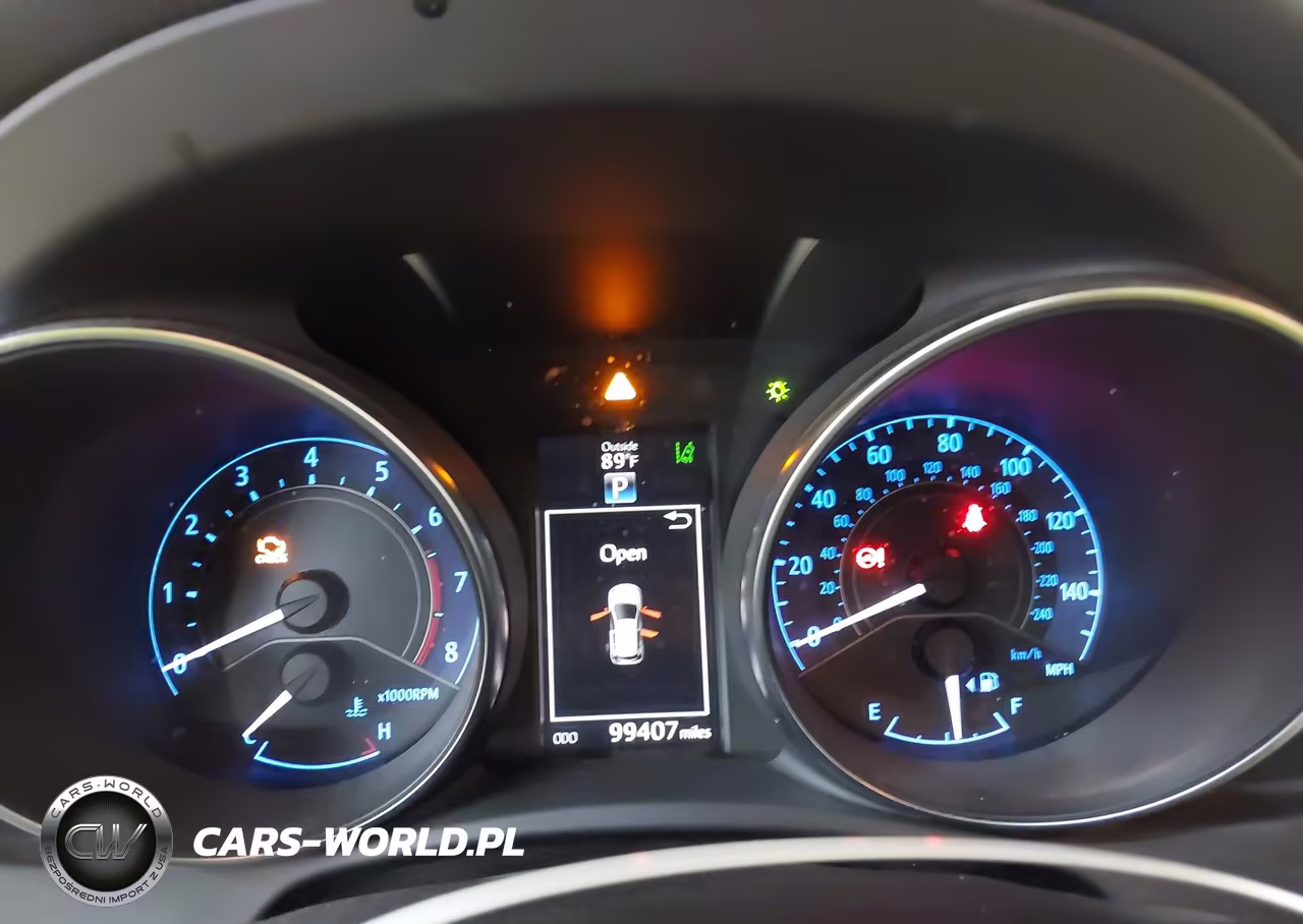 2018 Toyota Corolla Im VIN:JTNKARJE1JJ556698 - 7